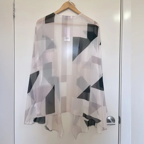 Sheer Kimono - Picture 3 of 4